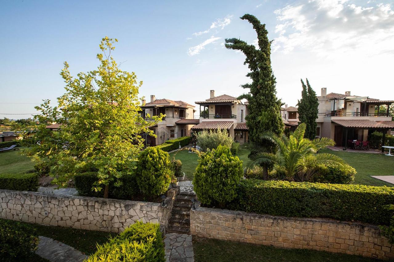 Porto Thea Alexandra Shared Pool Villa, Afytos Ngoại thất bức ảnh
